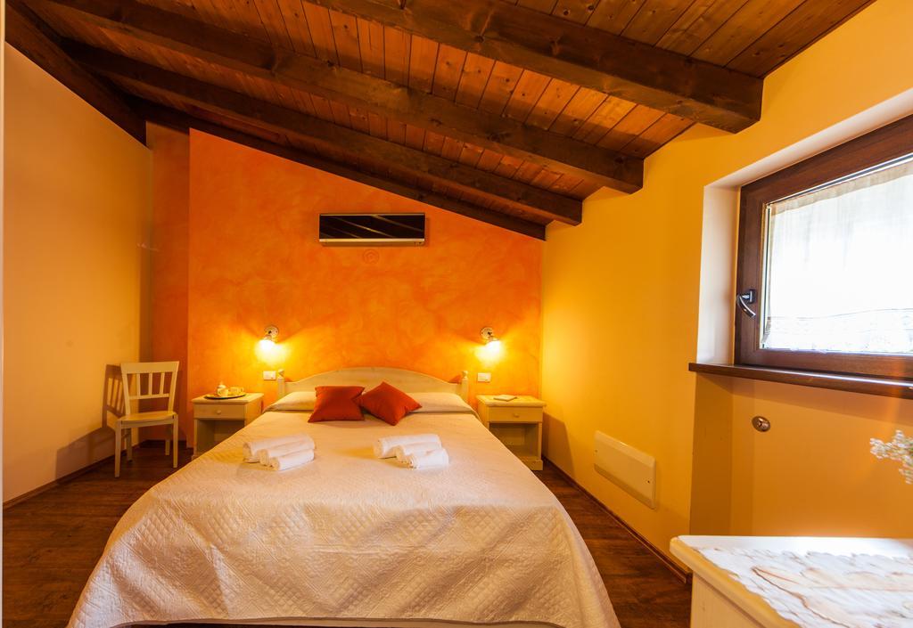 Agriturismo Alla Poncia Gravedona Exterior foto